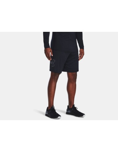 PANTALON CORTO CON ESTAMPADO UA TECH