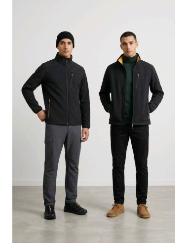Sofshell Negro Regatta Moutdale Black para hombre