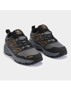 Zapatilla baja de Outdoor para UNISEX JUNIOR JOMA VORA LADY 2401 NEGRO GRIS